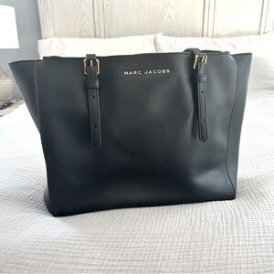 Black Marc Jacob’s tote